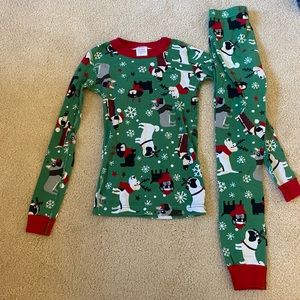 Hanna Andersson Dog Christmas Pajamas 130(8)